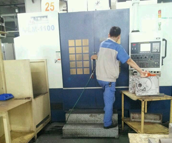 CNC Machining Center